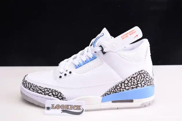 3 CT8532-104 Air Jordan UNC 0604